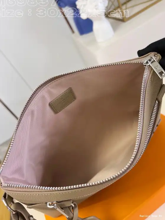 Affordable VUITTON IPAD POUCH LOUIS 0529